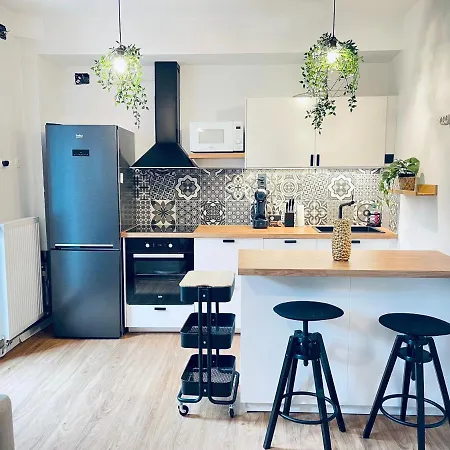 Apartma Naty Apartment *