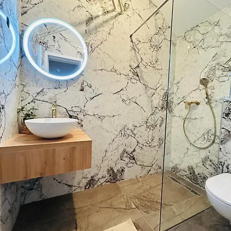 Apartment Apartma Naty *